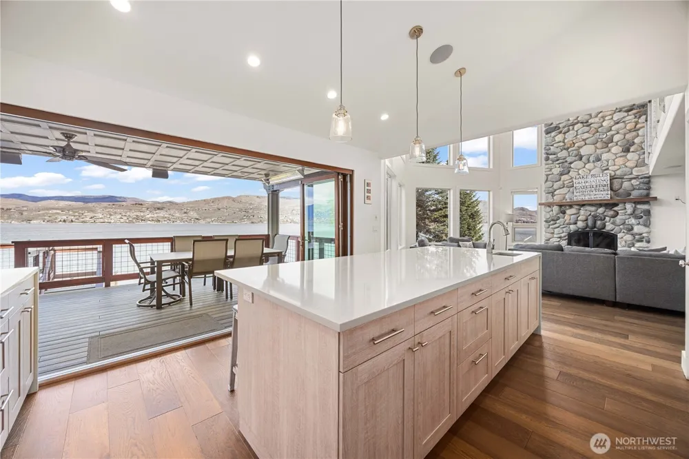 21 Grace Lane Chelan, WA 98816