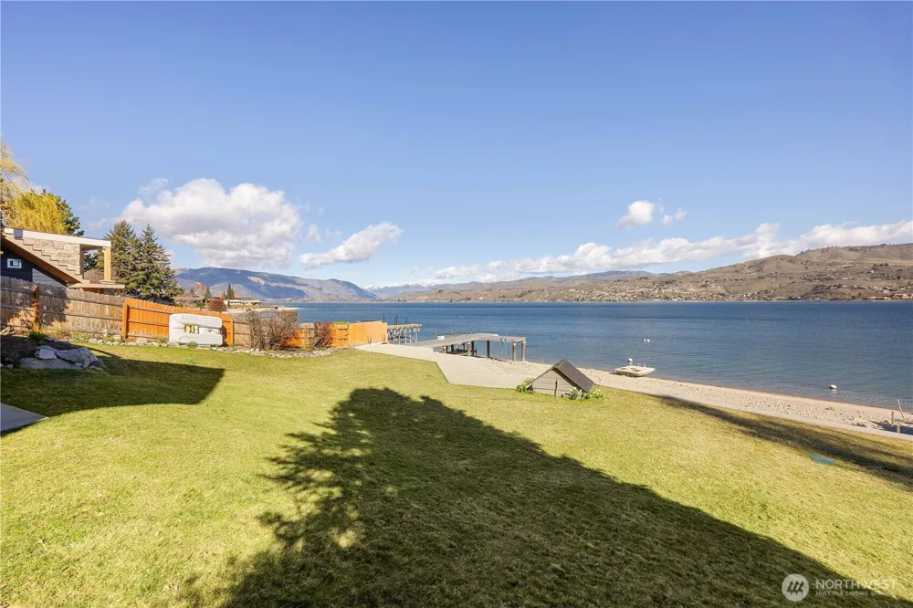 21 Grace Lane Chelan, WA 98816