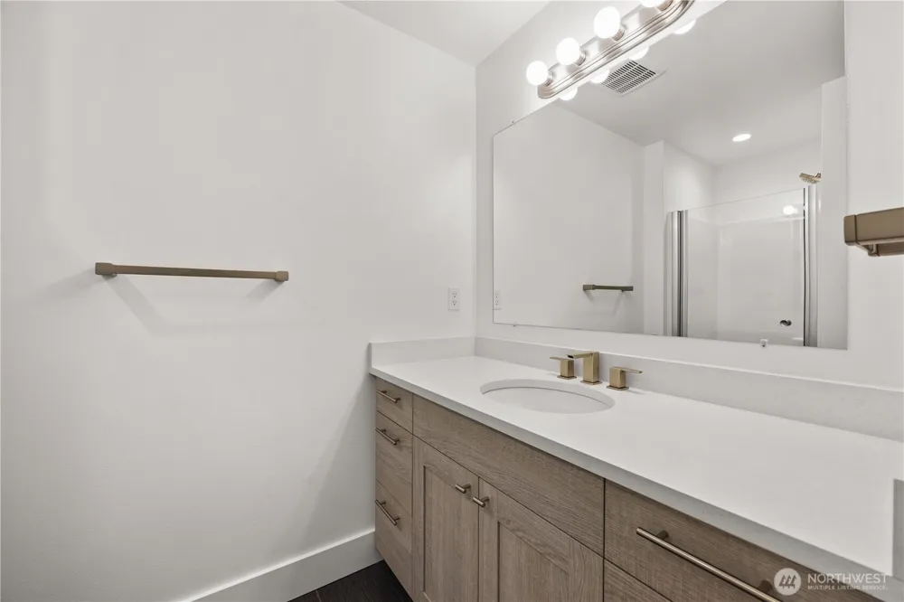 21 Grace Lane Chelan, WA 98816
