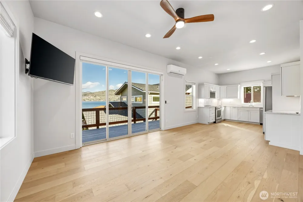 21 Grace Lane Chelan, WA 98816