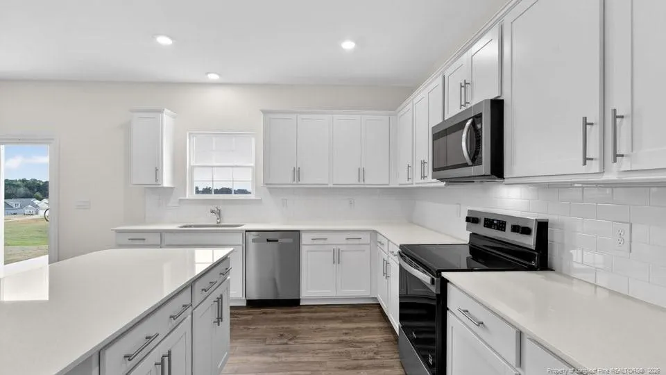 1118 Shoreline Drive Vass, NC 28394