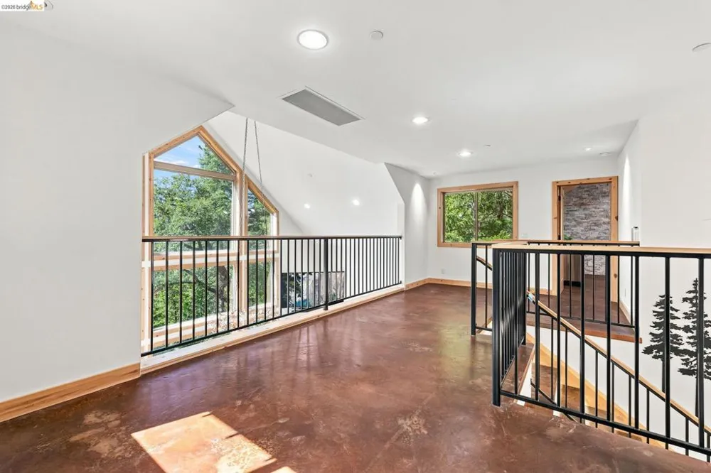 22062 Lakeview Dr Mi Wuk Village, CA 95346