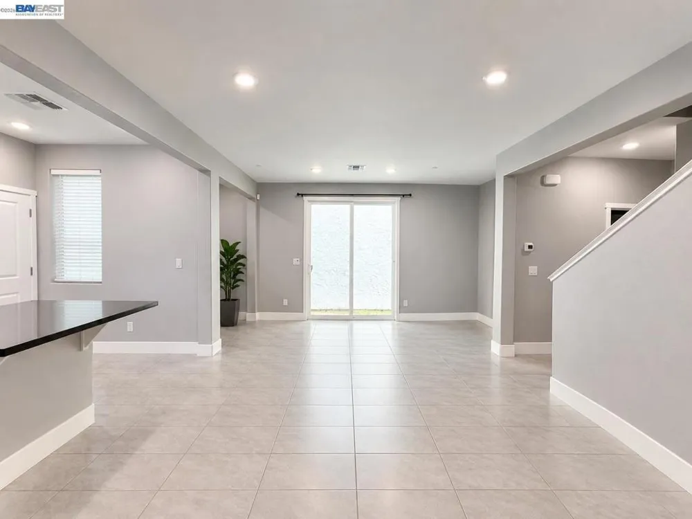 3141 Bluebird court West Sacramento, CA 95691