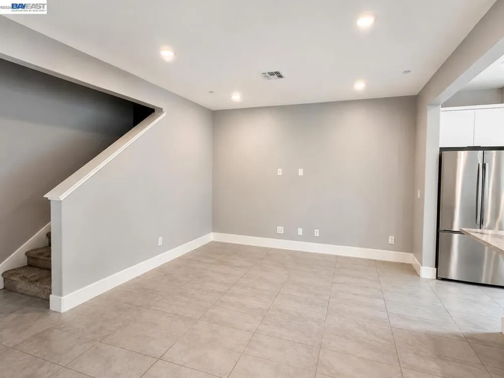 3141 Bluebird court West Sacramento, CA 95691