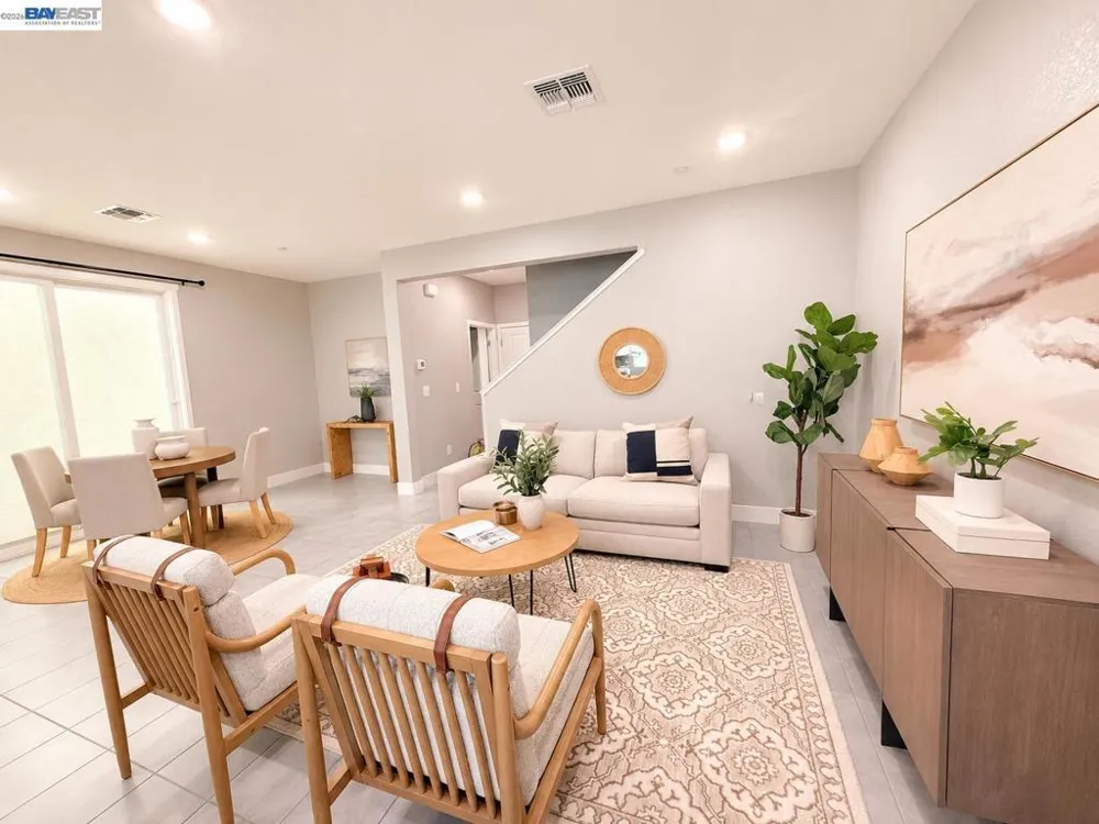 3141 Bluebird court West Sacramento, CA 95691