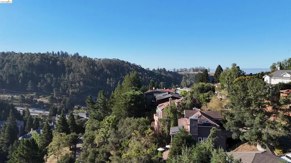6951 Charing Cross Rd Berkeley, CA 94705