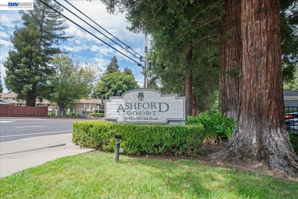 2598 Oak Rd #284 Walnut Creek, CA 94597
