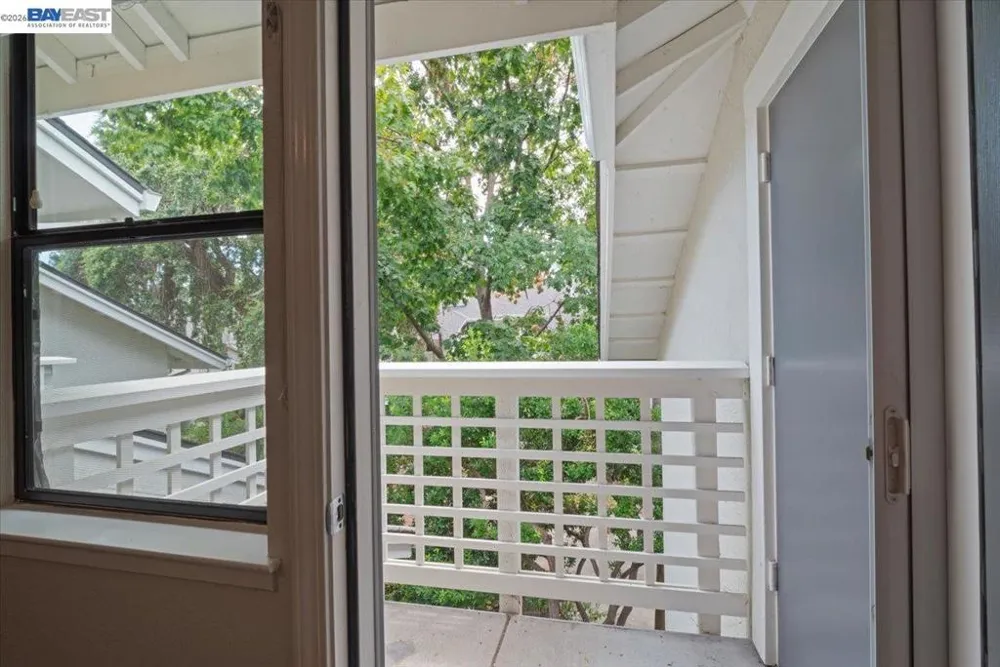 2598 Oak Rd #284 Walnut Creek, CA 94597