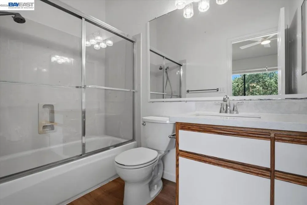 2598 Oak Rd #284 Walnut Creek, CA 94597