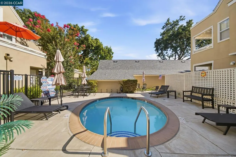211 Kingston Way Walnut Creek, CA 94597