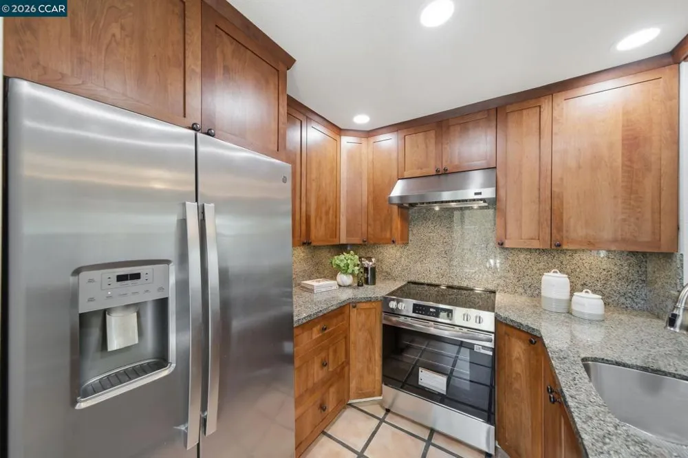 211 Kingston Way Walnut Creek, CA 94597
