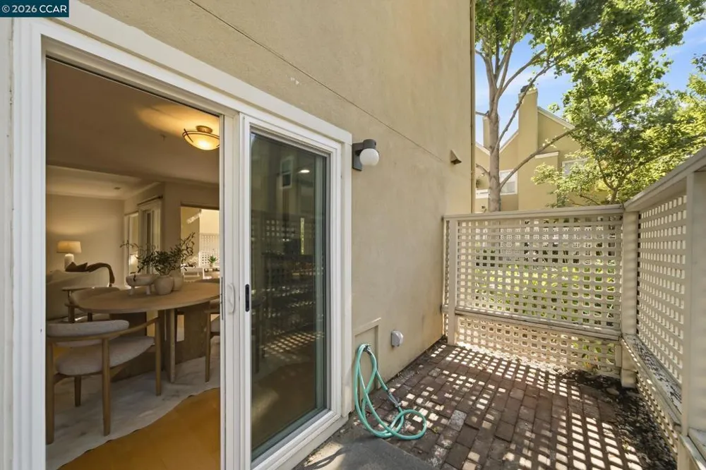 211 Kingston Way Walnut Creek, CA 94597