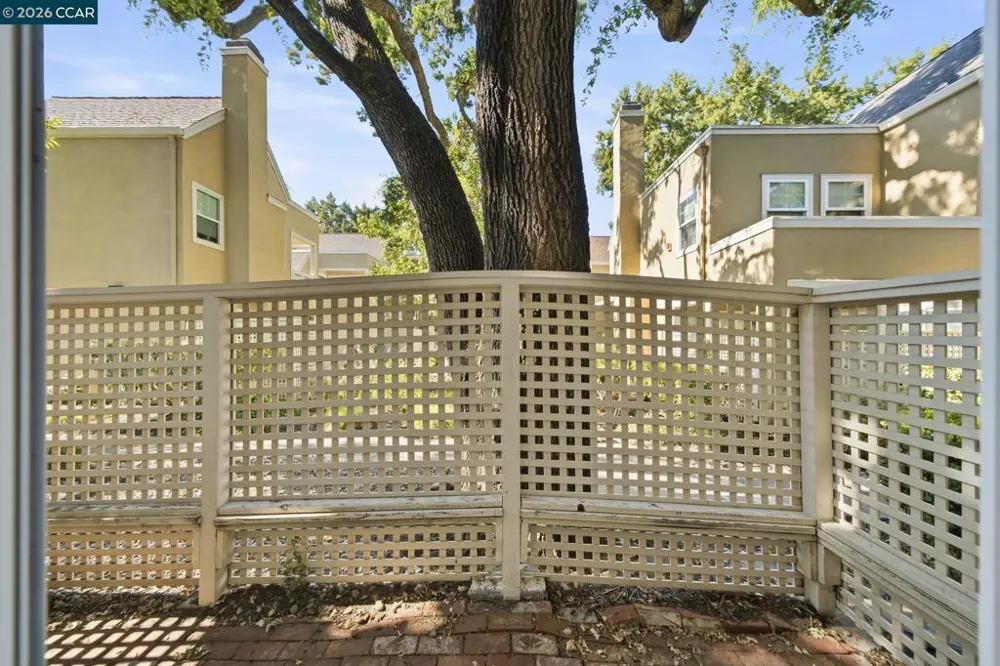 211 Kingston Way Walnut Creek, CA 94597