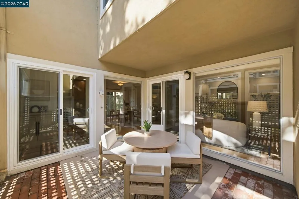 211 Kingston Way Walnut Creek, CA 94597