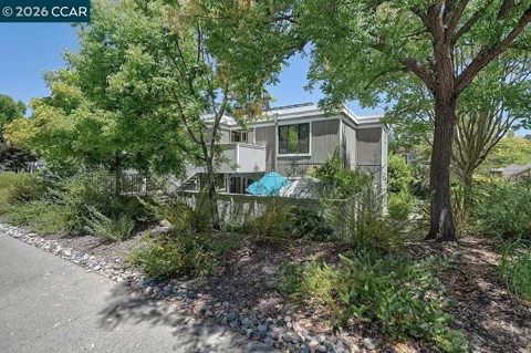 1101 Canyonwood Ct #3