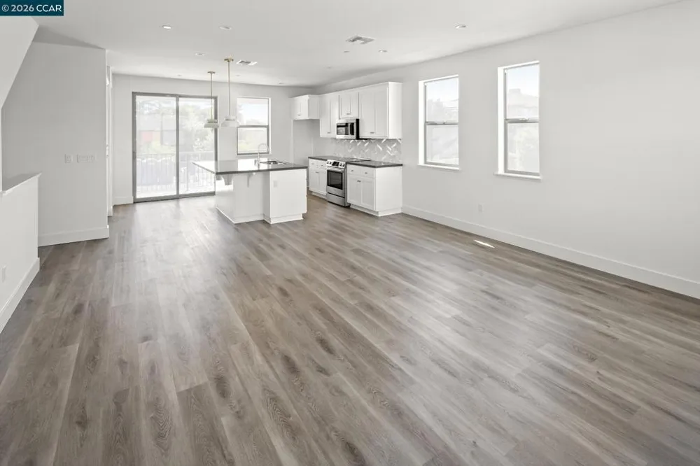 2818 Chattleton Lane San Pablo, CA 94806