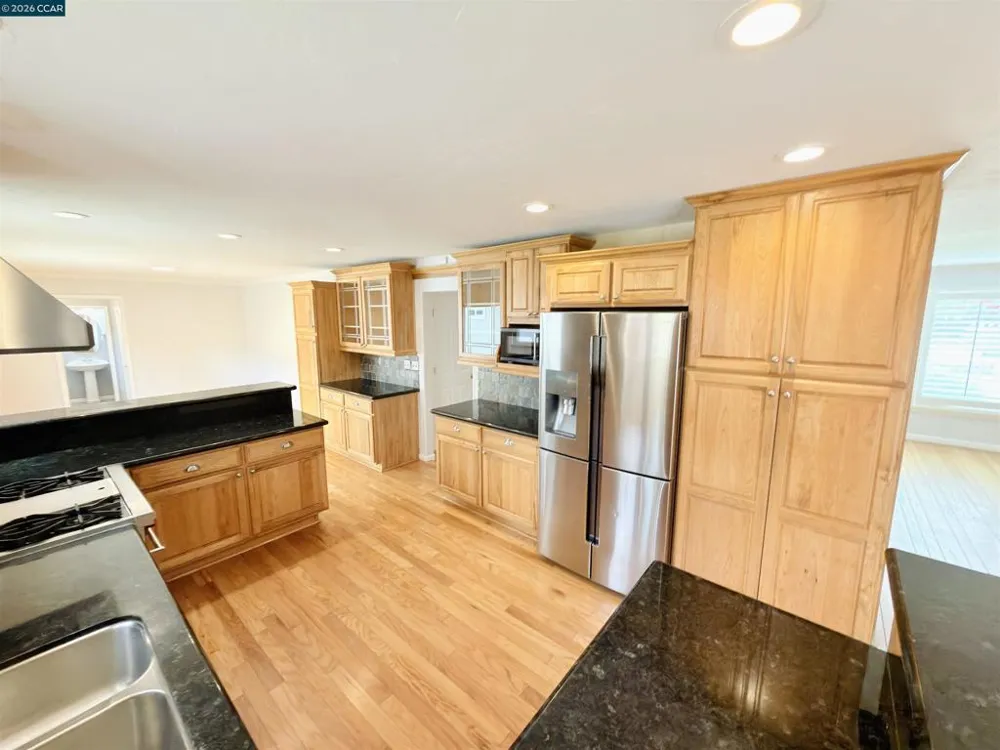 2899 Madeira Way Pleasant Hill, CA 94523