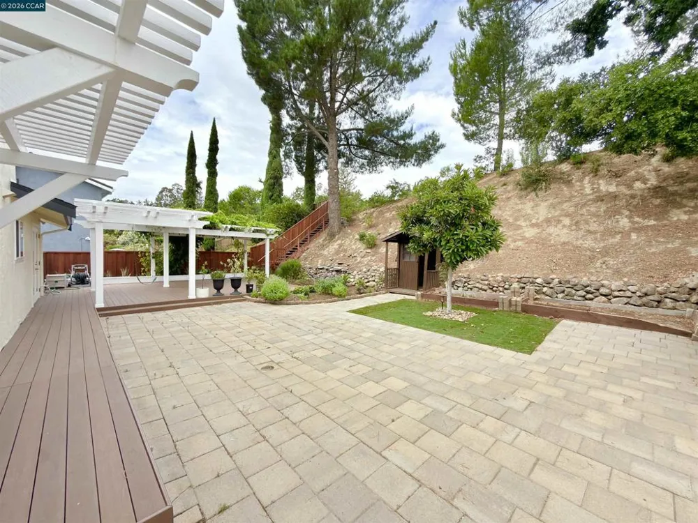 2899 Madeira Way Pleasant Hill, CA 94523