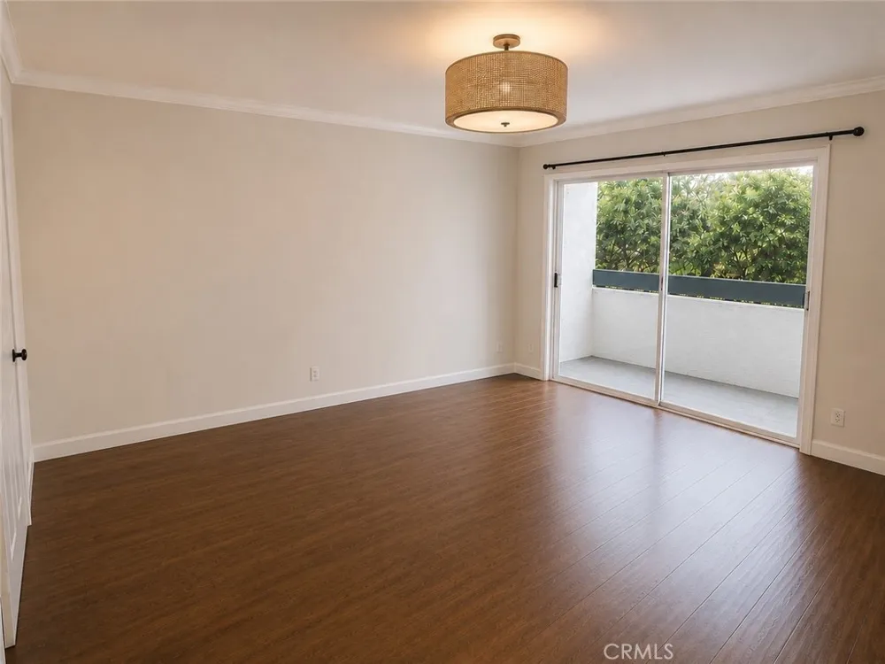 4900 Overland Avenue #310 Culver City, CA 90230