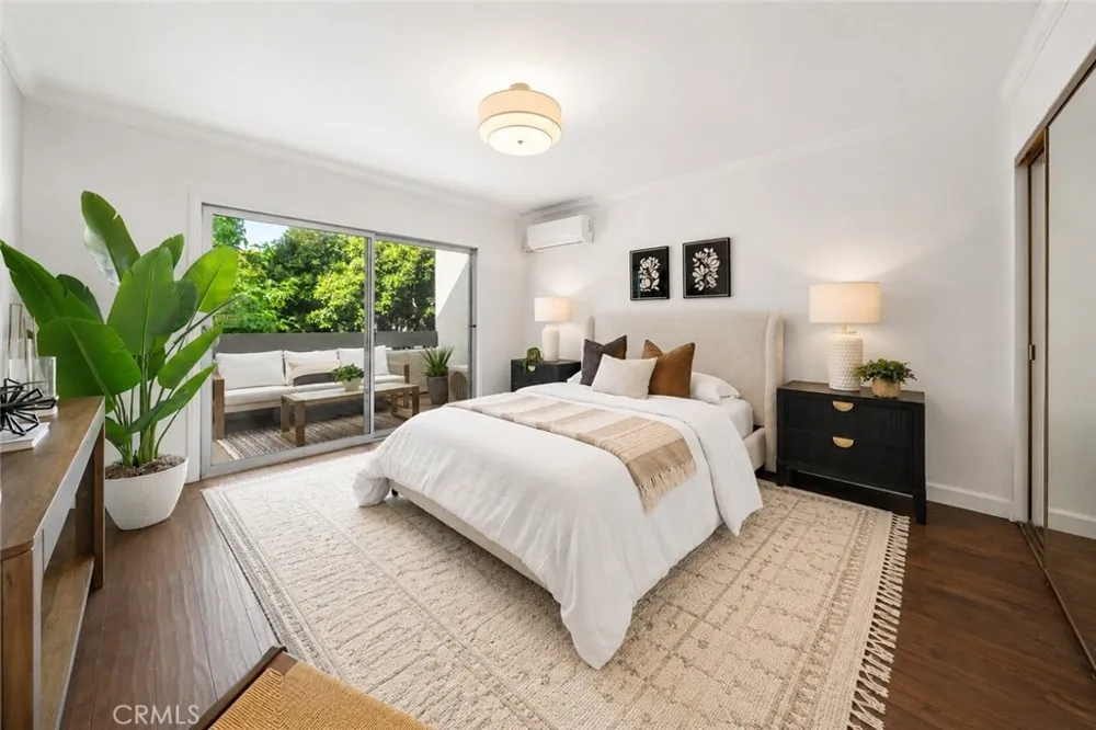 4900 Overland Avenue #310 Culver City, CA 90230