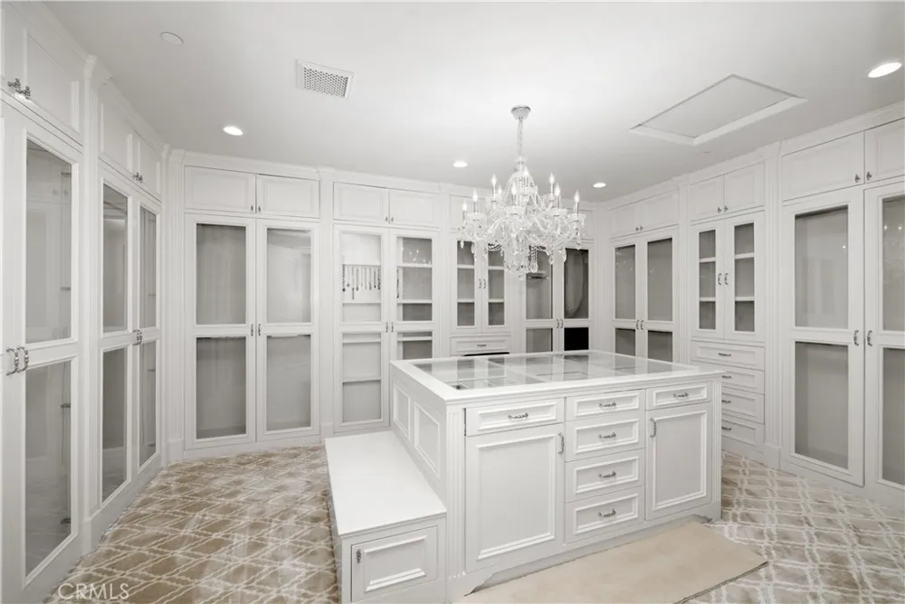 251 Longley Way Arcadia, CA 91007
