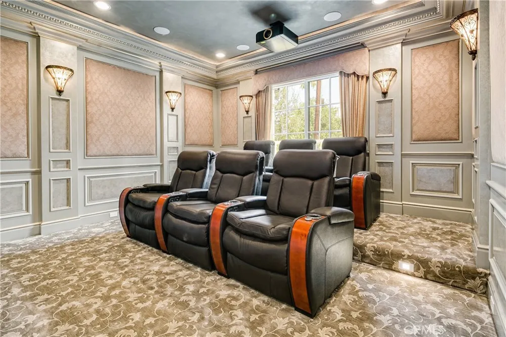 251 Longley Way Arcadia, CA 91007