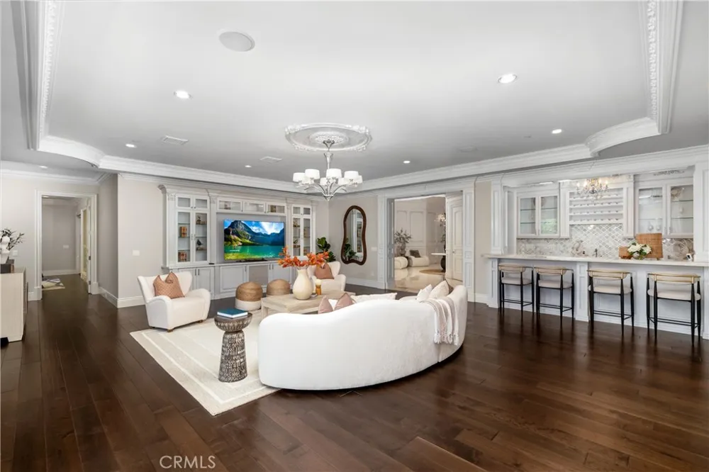 251 Longley Way Arcadia, CA 91007