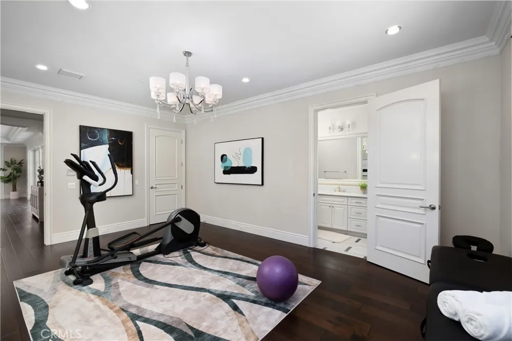 251 Longley Way Arcadia, CA 91007