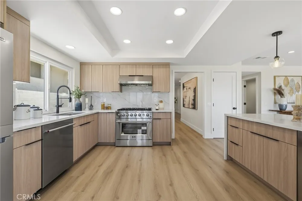 3130 Dolonita Hacienda Heights, CA 91745