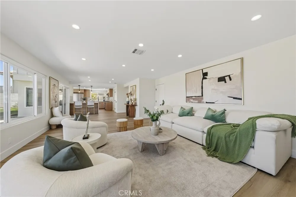 3130 Dolonita Hacienda Heights, CA 91745
