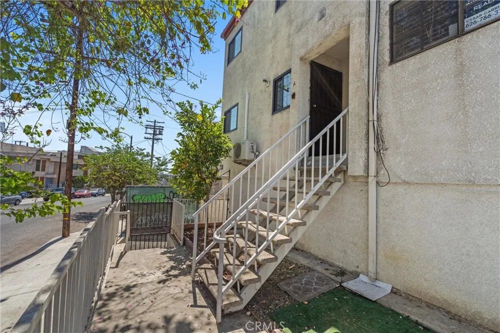 716 New Depot #A Los Angeles, CA 90012