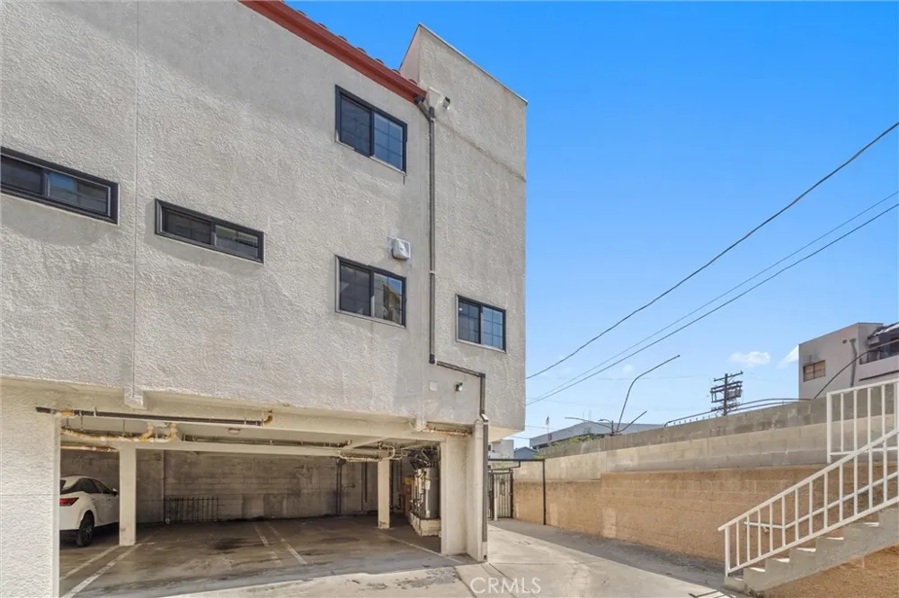 716 New Depot #A Los Angeles, CA 90012