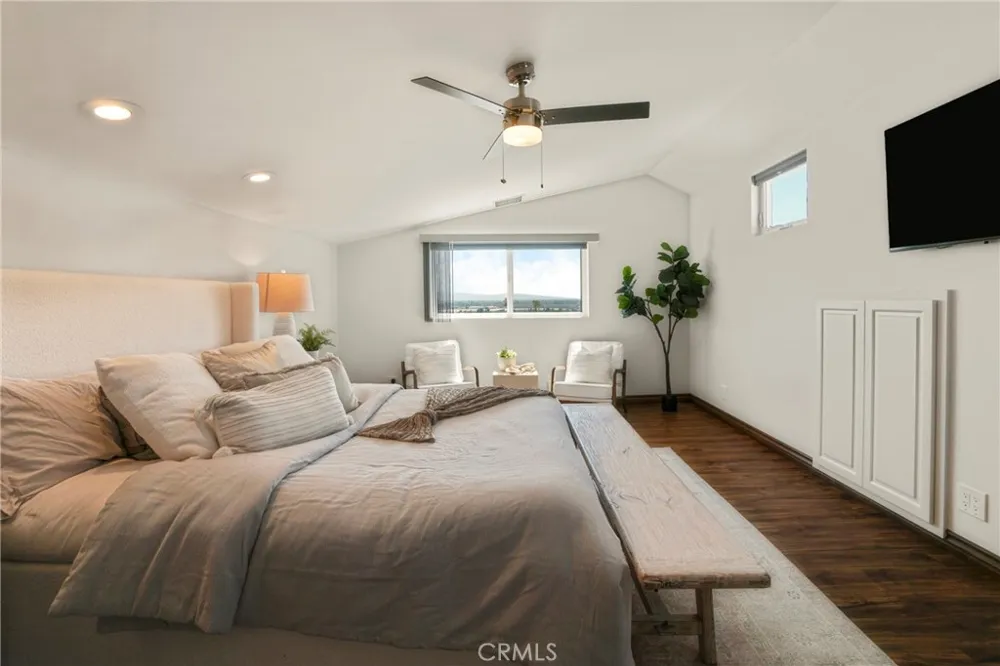7982 Sangamon Avenue Sun Valley, CA 91352