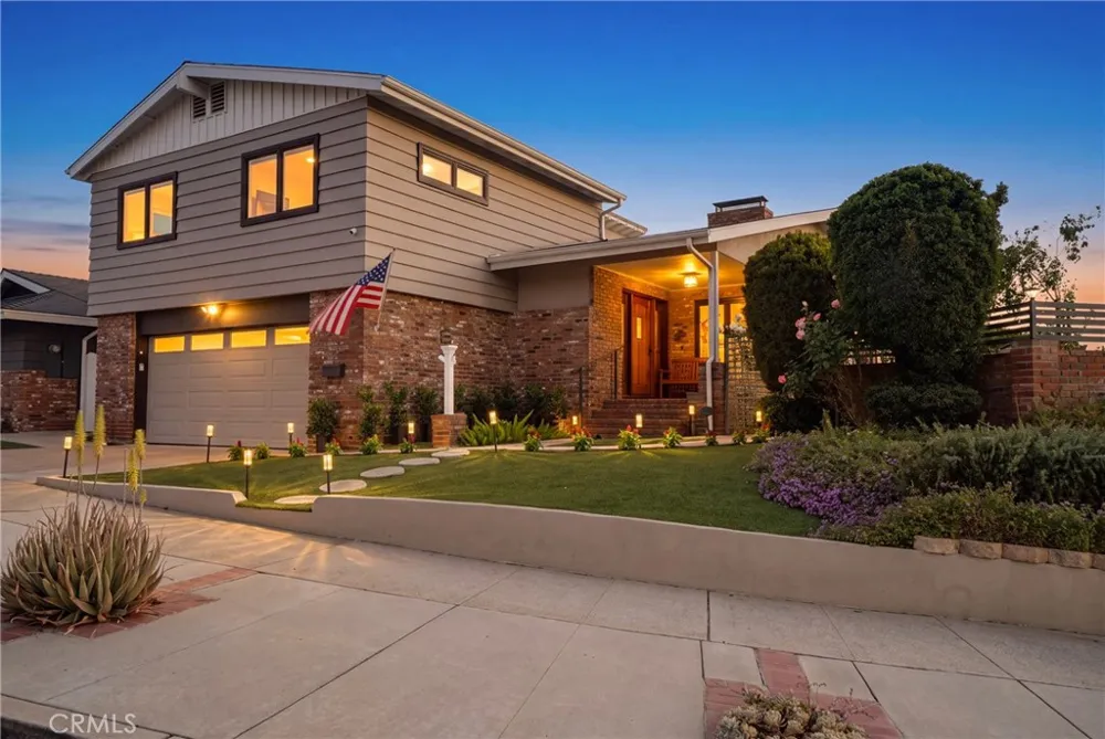 7982 Sangamon Avenue Sun Valley, CA 91352