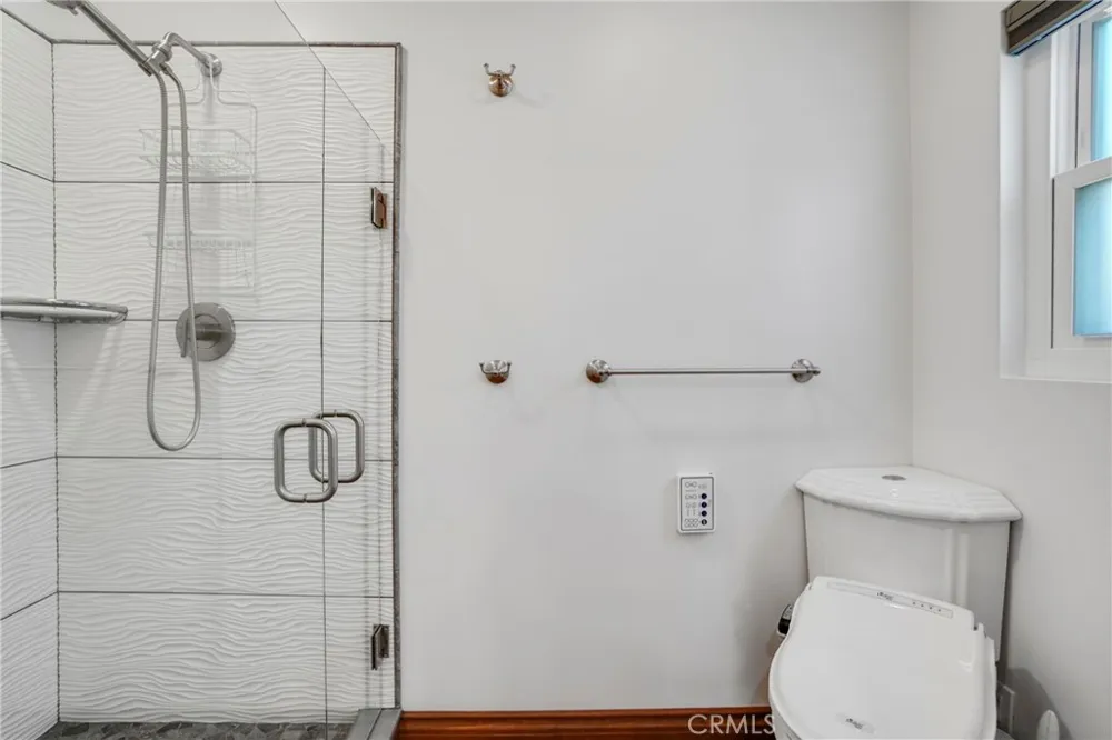 7982 Sangamon Avenue Sun Valley, CA 91352