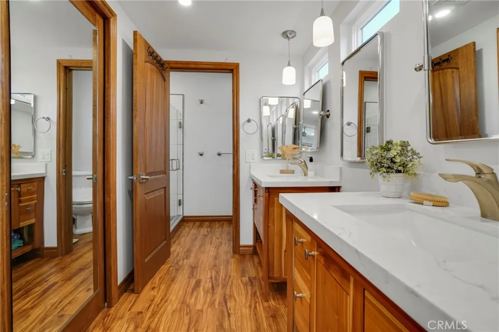 7982 Sangamon Avenue Sun Valley, CA 91352