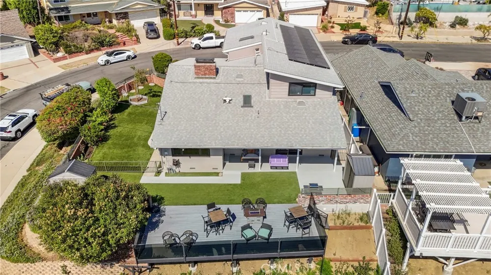 7982 Sangamon Avenue Sun Valley, CA 91352