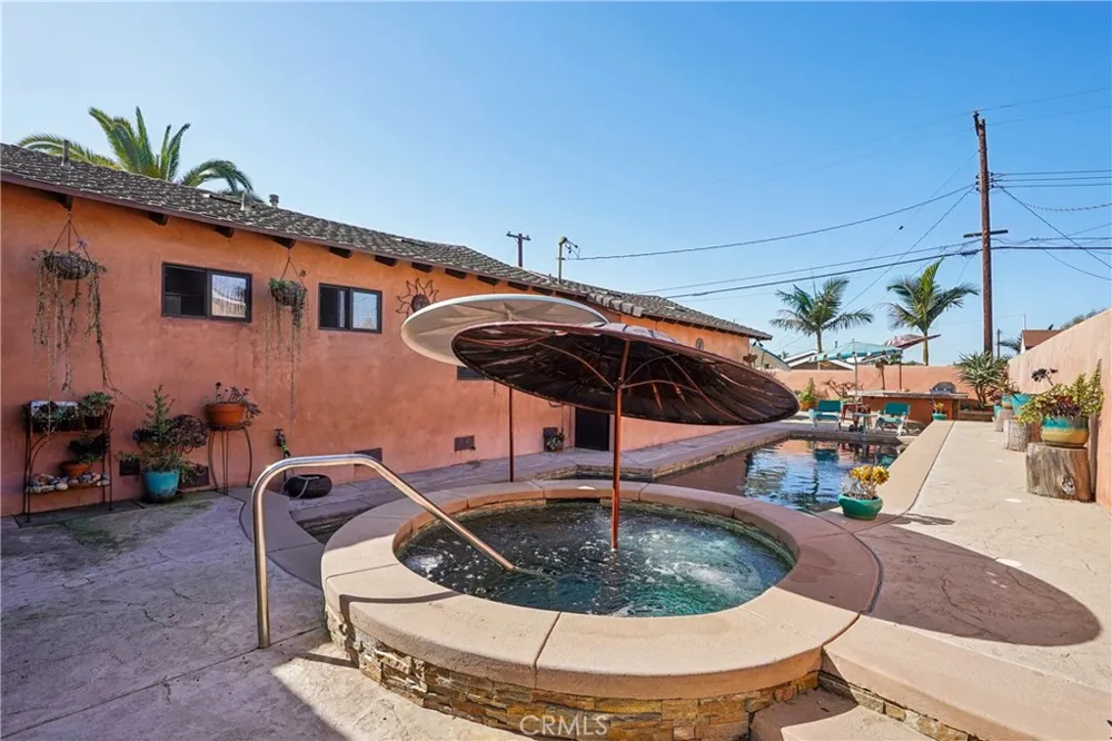 16559 Mcwood La Puente, CA 91744