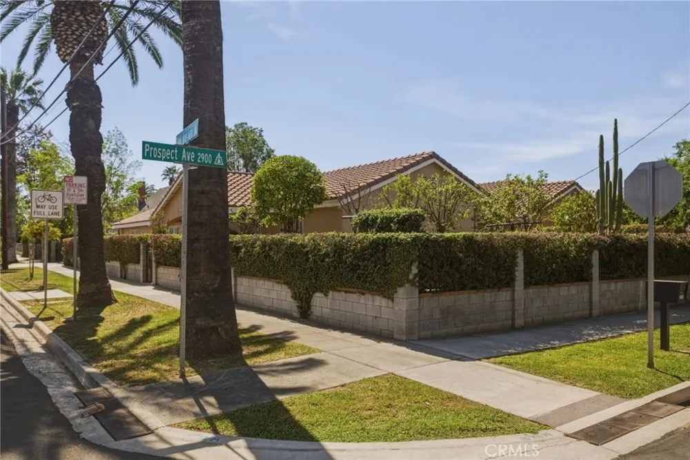 2908 Prospect Riverside, CA 92507