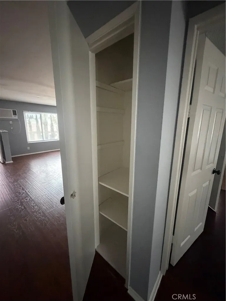 2559 Yorkshire Pomona, CA 91767