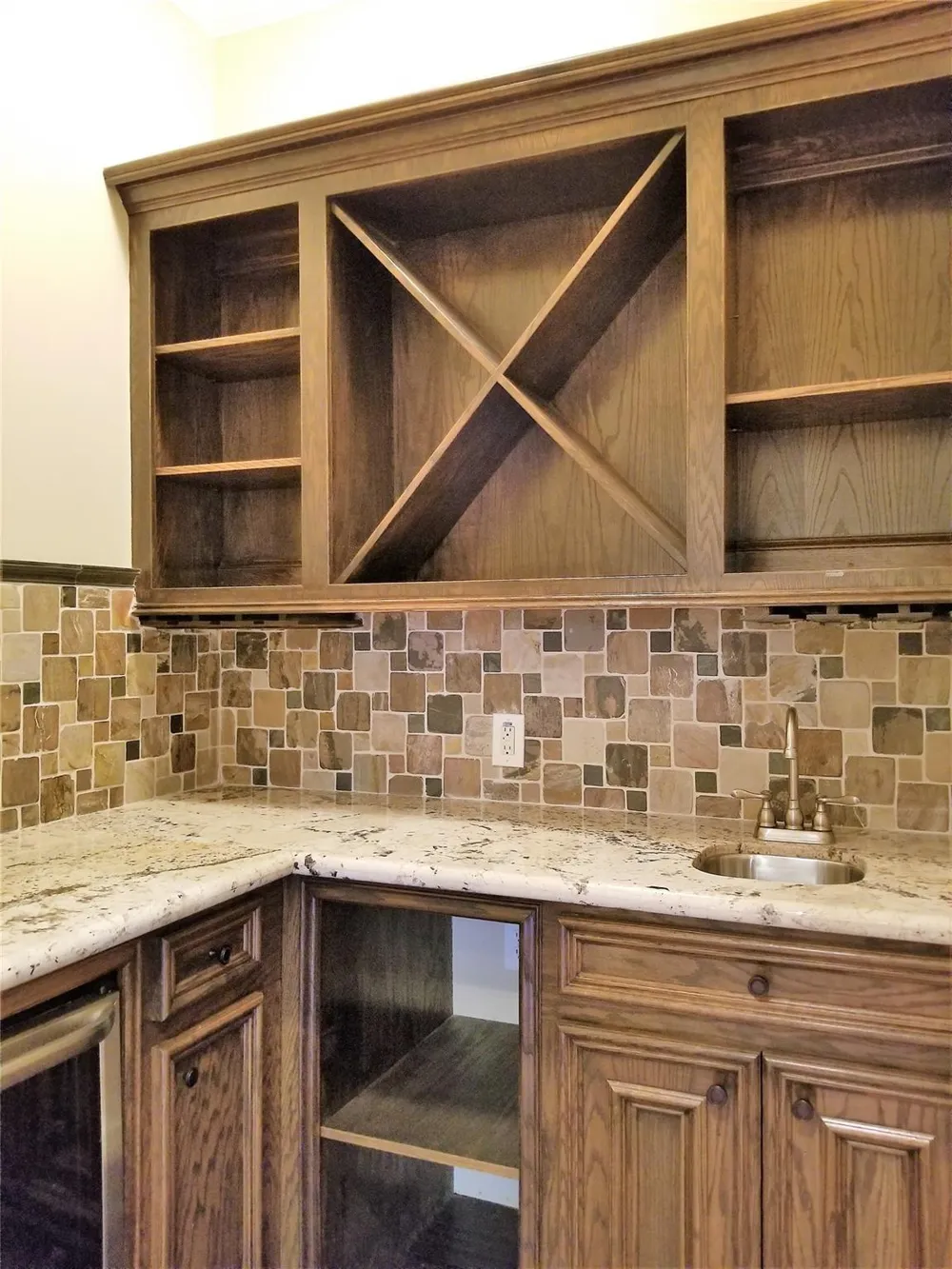 5809 Newcastle Street Bellaire, TX 77401