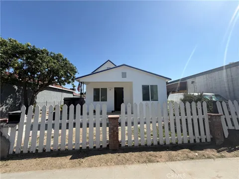 134 E M st