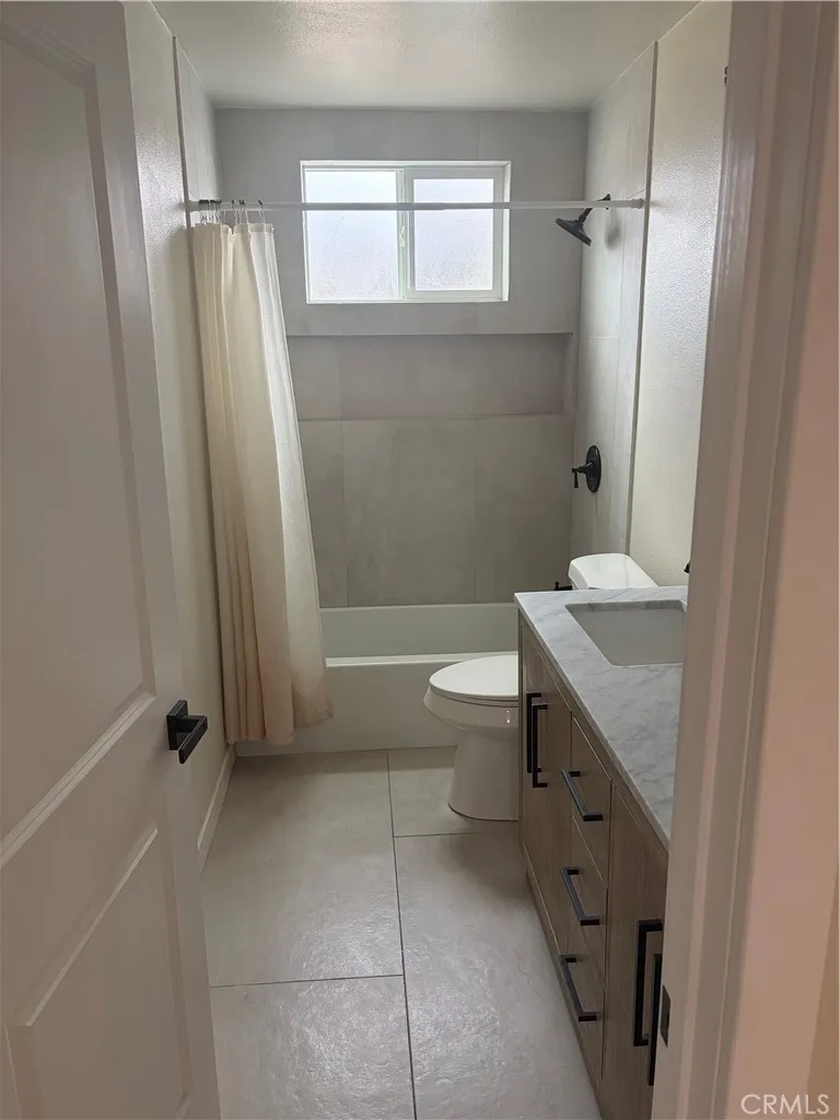 134 E M st Colton, CA 92324
