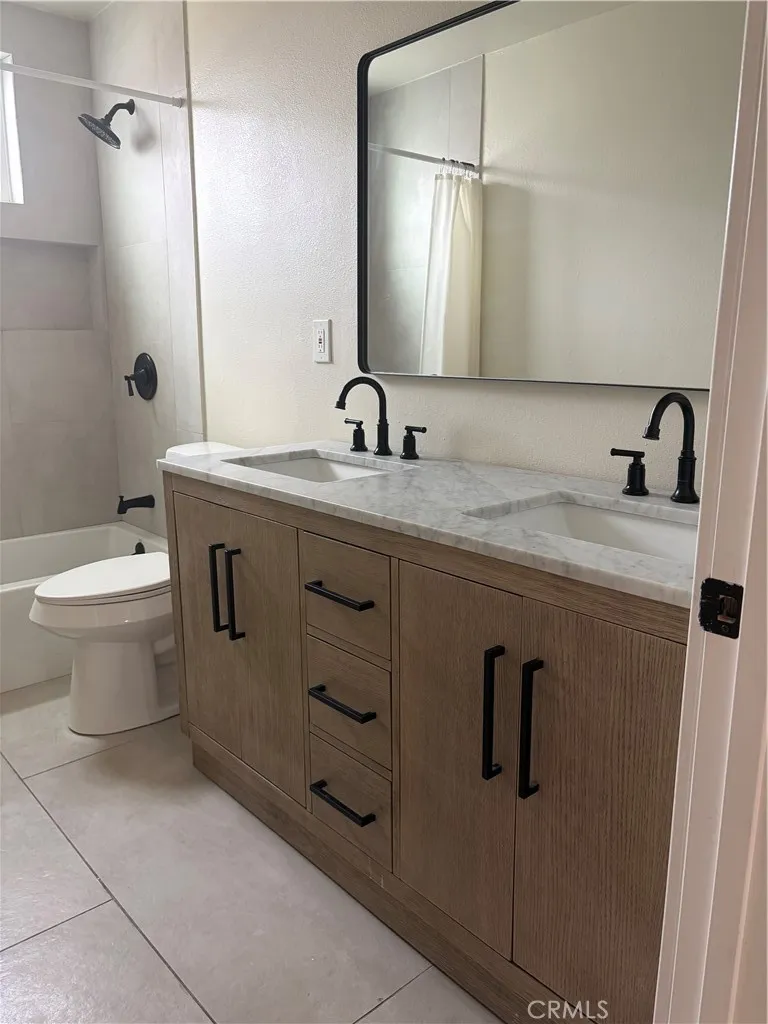 134 E M st Colton, CA 92324