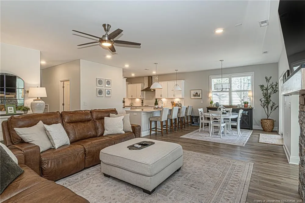 1528 Salters Lane Aberdeen, NC 28315