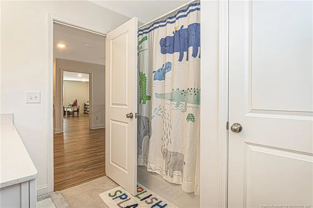 1528 Salters Lane Aberdeen, NC 28315