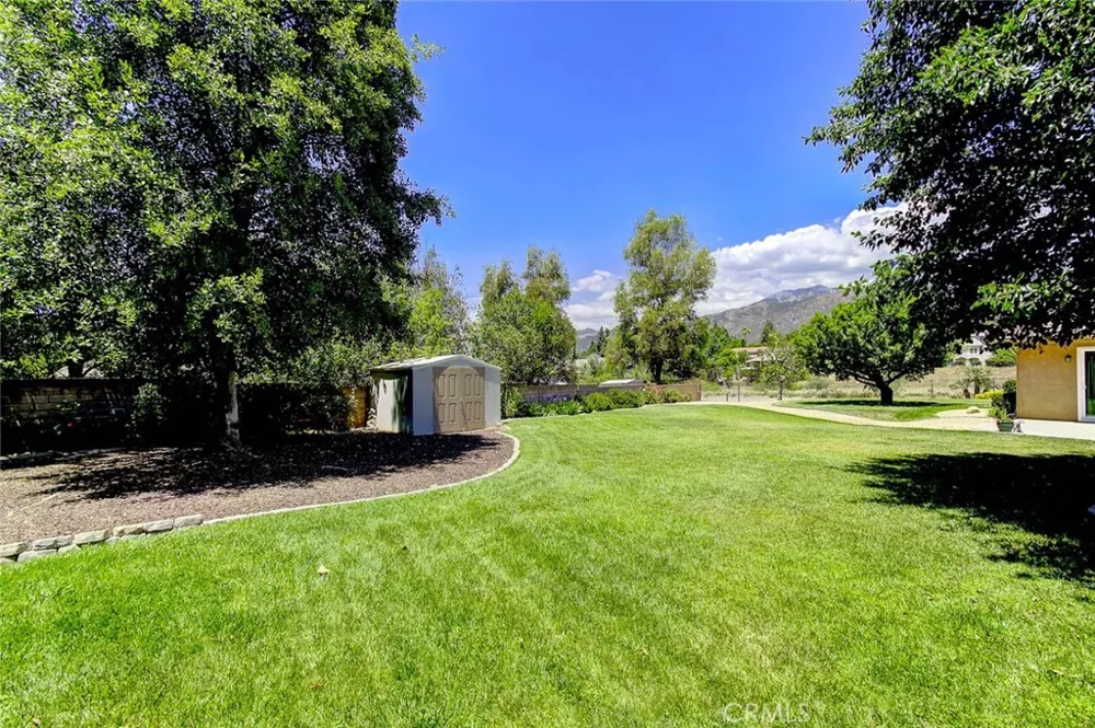 13634 Oak Mesa Drive Yucaipa, CA 92399