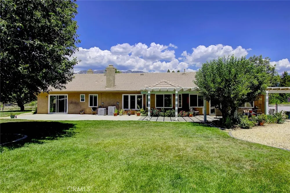 13634 Oak Mesa Drive Yucaipa, CA 92399