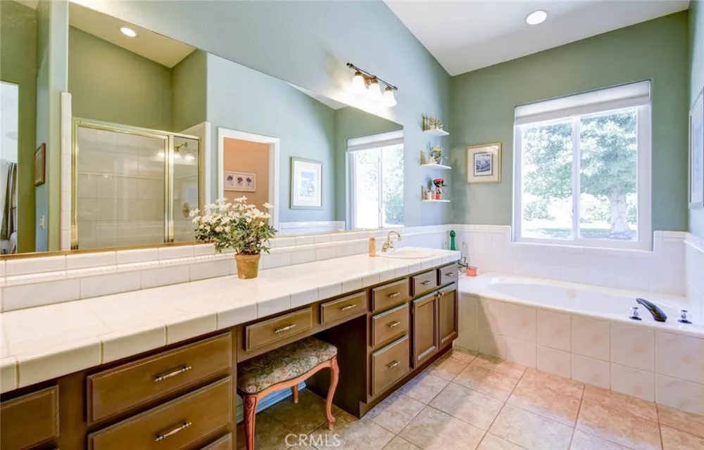 13634 Oak Mesa Drive Yucaipa, CA 92399