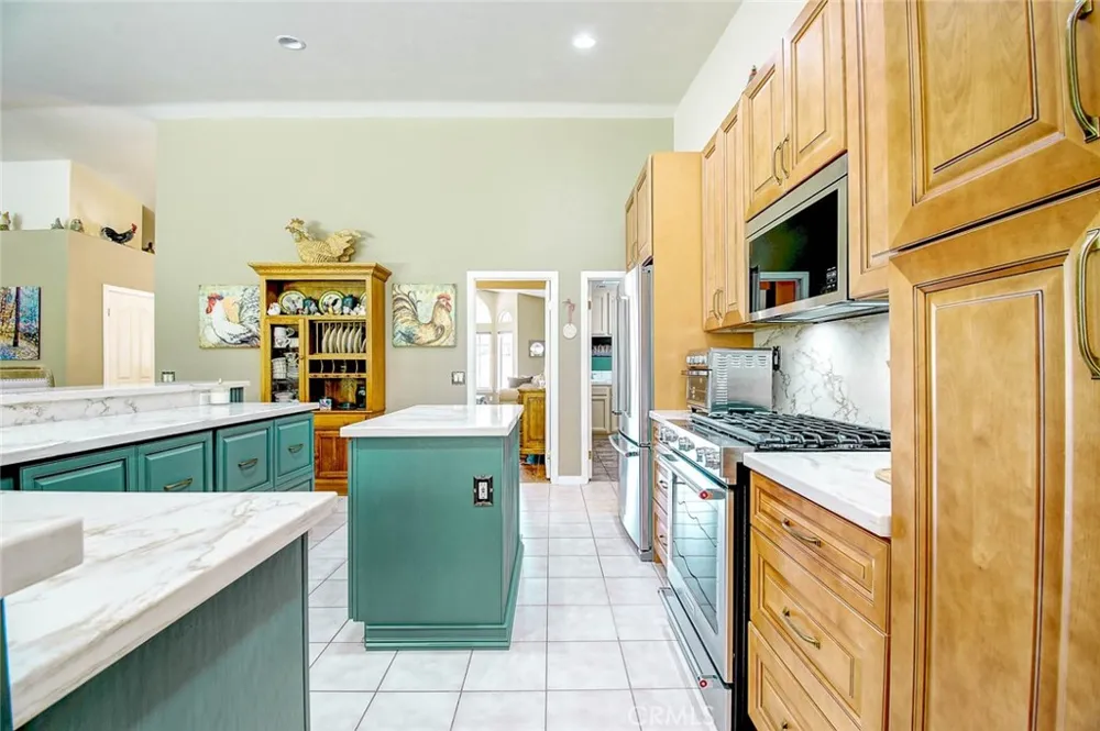13634 Oak Mesa Drive Yucaipa, CA 92399